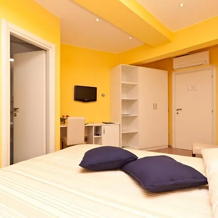 Flanona Hotel