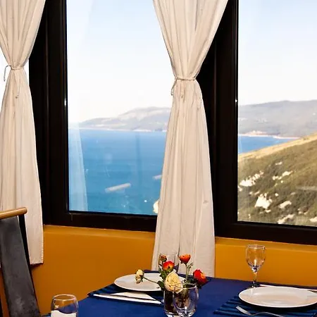Flanona Hotel 3*